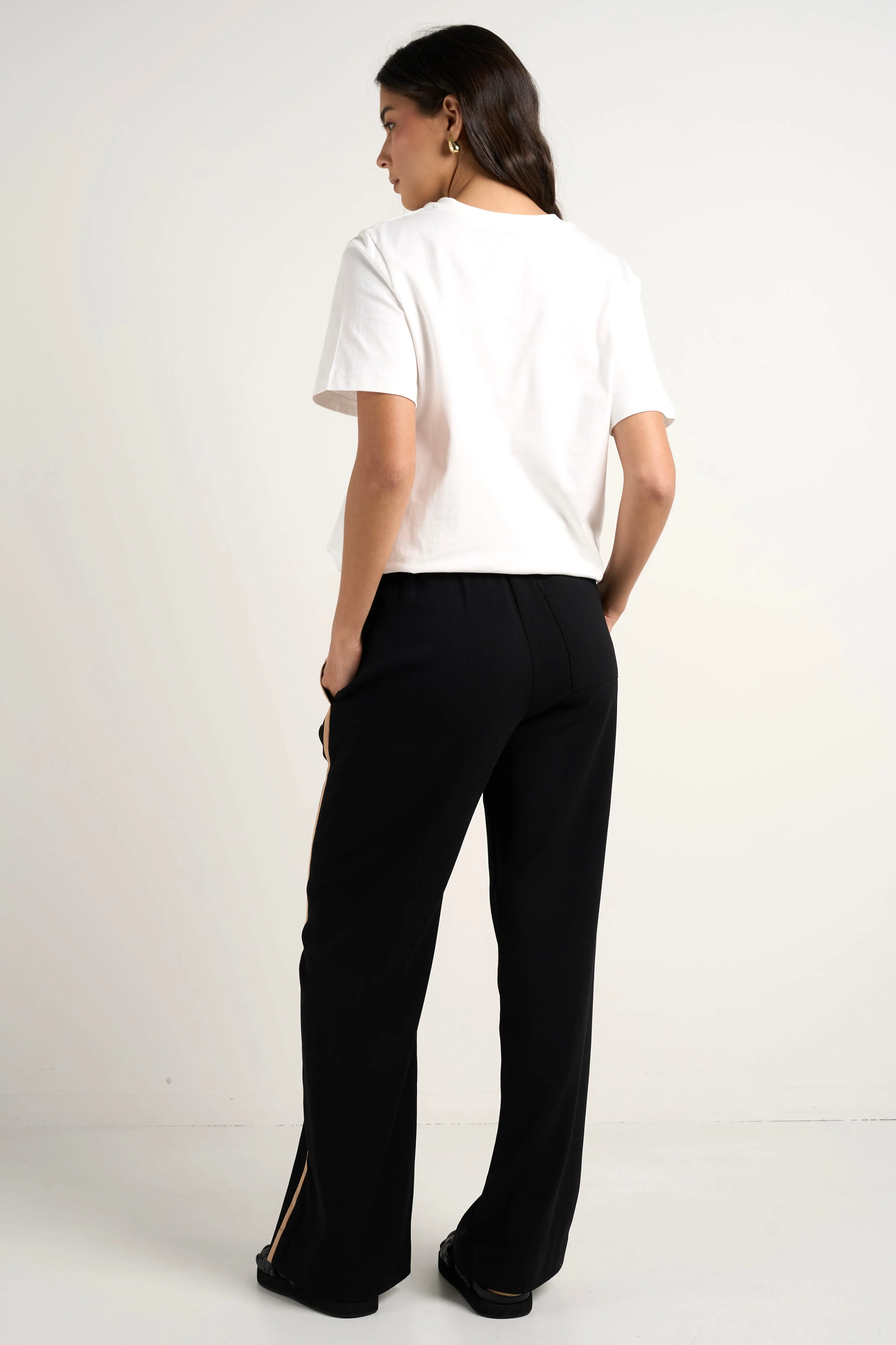 Confidant Black Side Stripe Crepe Wide Pants