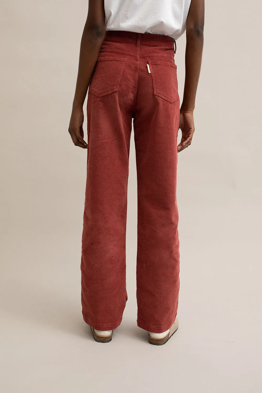 The Straight-Leg Corduroy Trouser (2 Colours!)