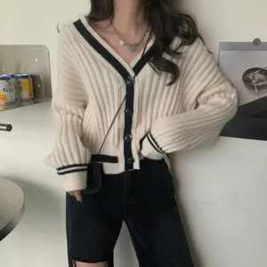 V-NECK KNITTED SLIM CARDIGAN SWEATER       S2800